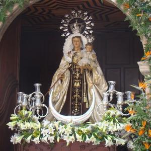 Iglesia de nuestra Señora del Carmen de Piura y Museo de Arte Religioso